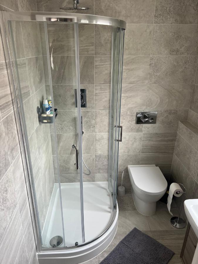 Lovely 2 Bed Apartment In Leeds Centre Екстериор снимка