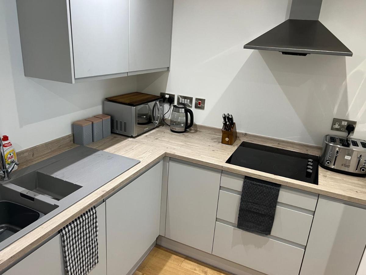 Lovely 2 Bed Apartment In Leeds Centre Екстериор снимка