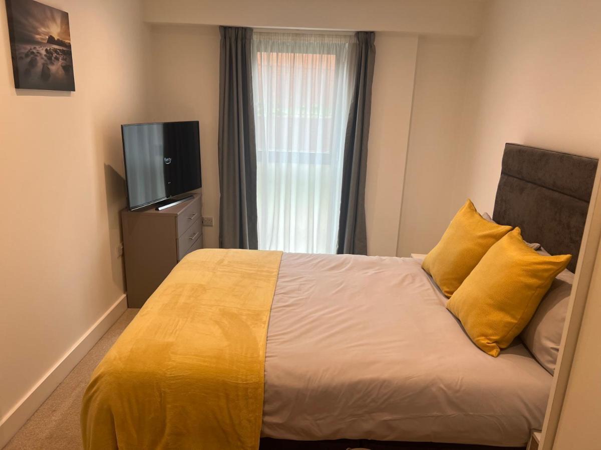 Lovely 2 Bed Apartment In Leeds Centre Екстериор снимка