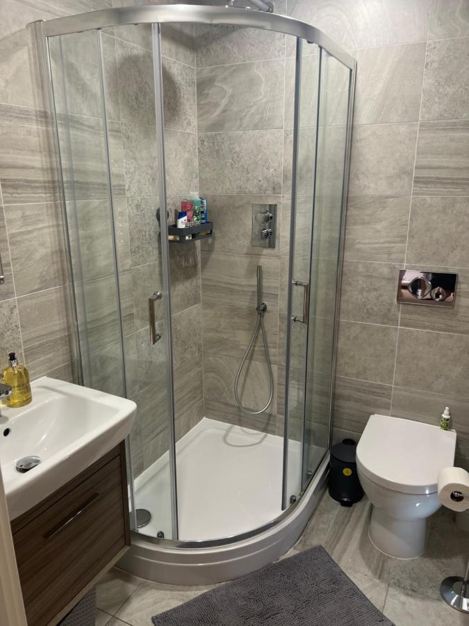 Lovely 2 Bed Apartment In Leeds Centre Екстериор снимка